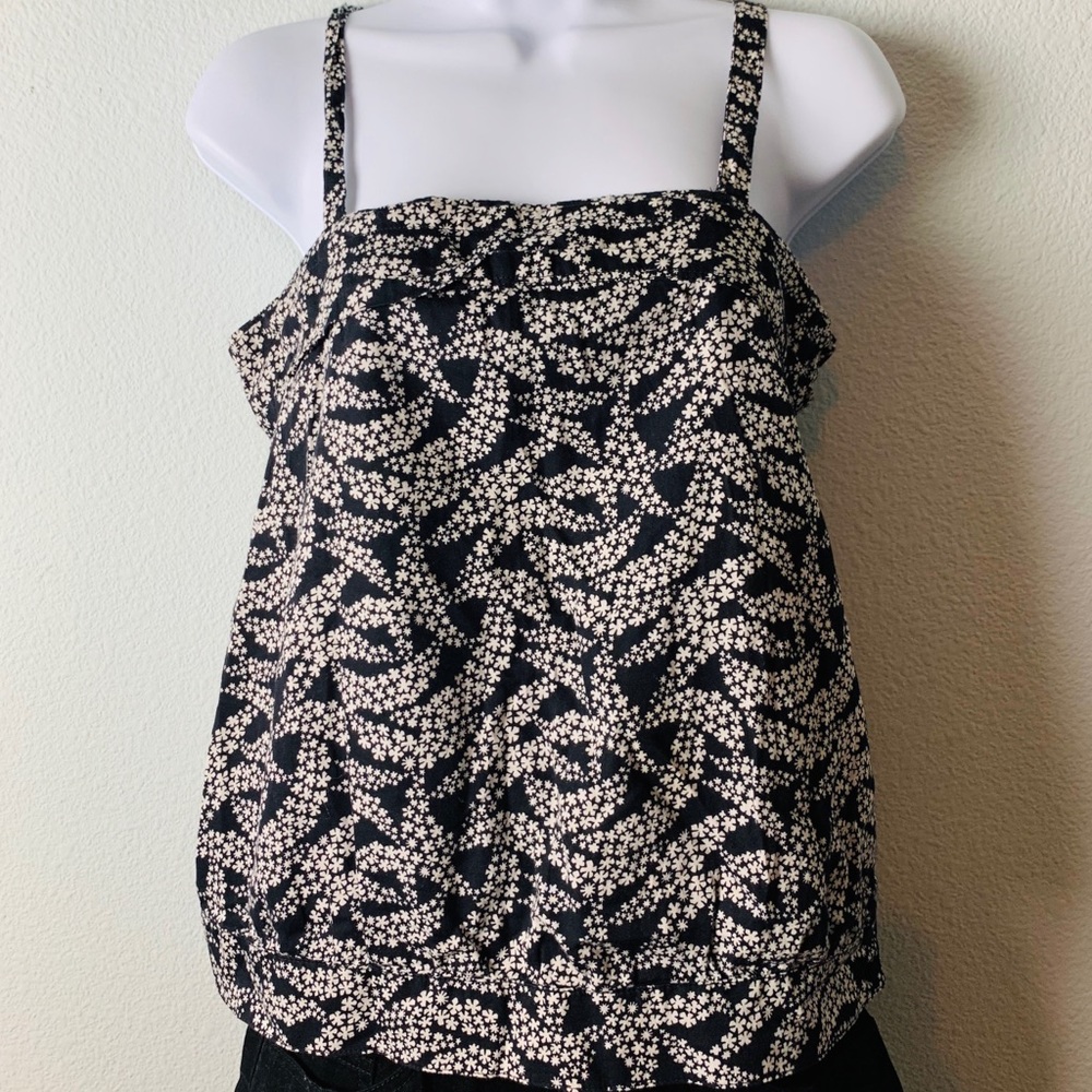 🍀Gap Printed Blouse Size Small